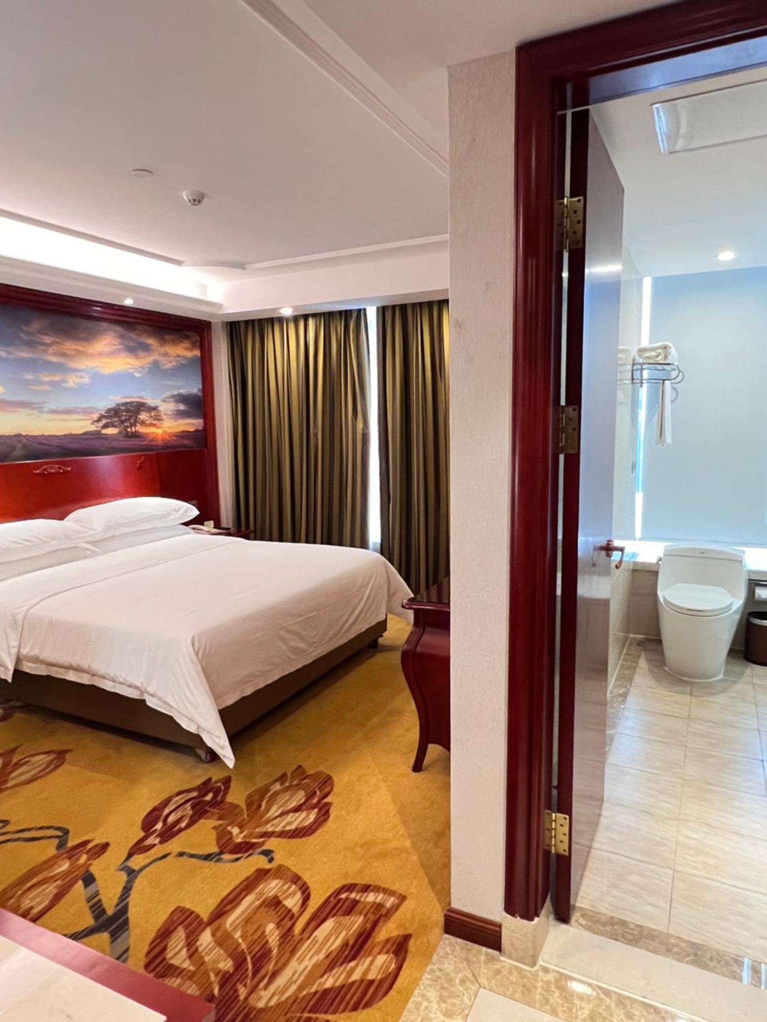 Foshan Shiwan Hotel Esterno foto
